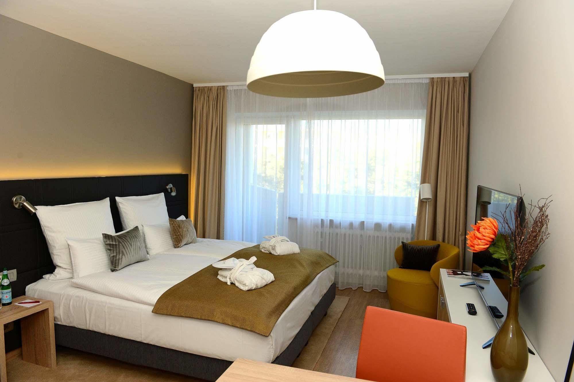 Frederics Muenchen City Schwabing Zewnętrze zdjęcie